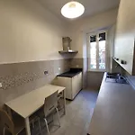 Dream House Re Di Roma - 50Mt To Metro Station, Central Position, 4Pax, 2Bdr
