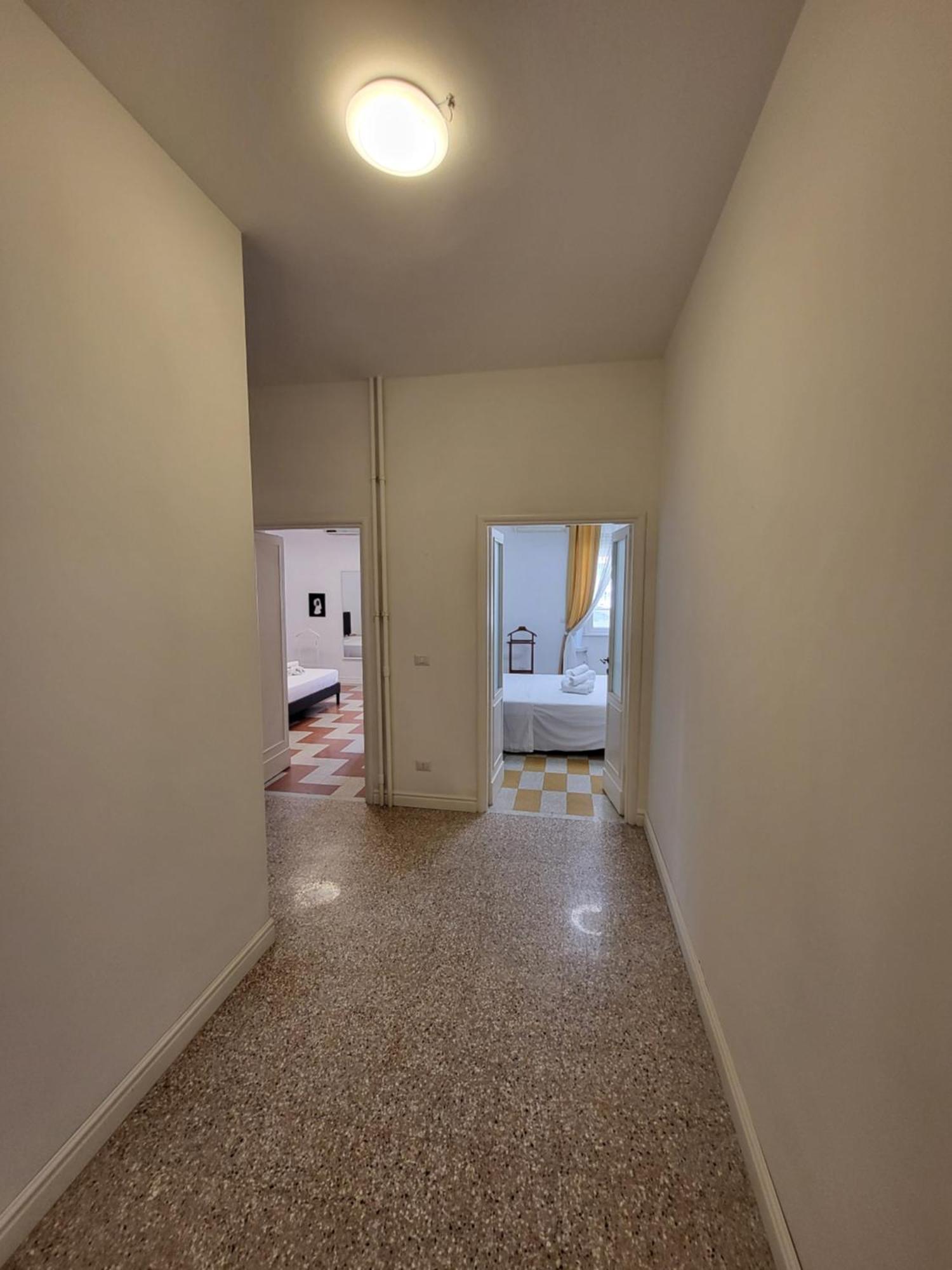 Dream House Re Di - 50mt To Metro Station, Position, 4pax, 2bdr *